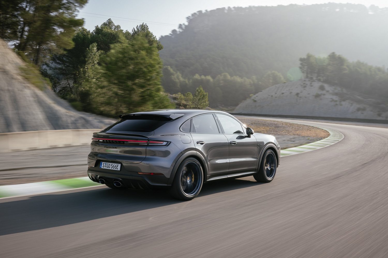 First drive: Porsche Cayenne Turbo E-Hybrid. Image by Porsche.