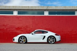 2013 Porsche Cayman S. Image by Andy Morgan.