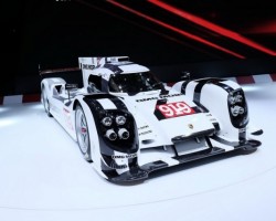 2014 Porsche 919 debuts in Geneva. Image by Newspress.