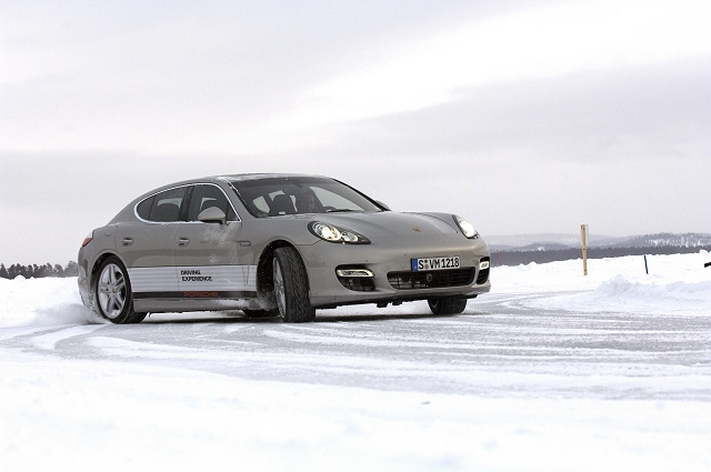 Feature Drive: Porsche Panamera on Ice. Image by Andy Morgan.