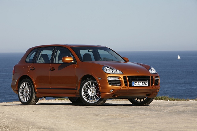 Porsche sharpens up the Cayenne to create the GTS. Image by Porsche.