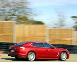 2009 Porsche Panamera. Image by Kyle Fortune.