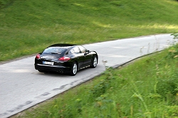 2009 Porsche Panamera S. Image by Conor Twomey.