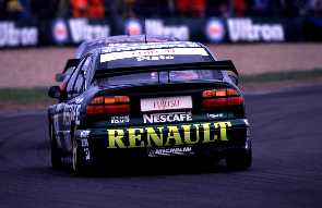 Jason Plato chased Alain Menu in 3rd place in the sprint race.