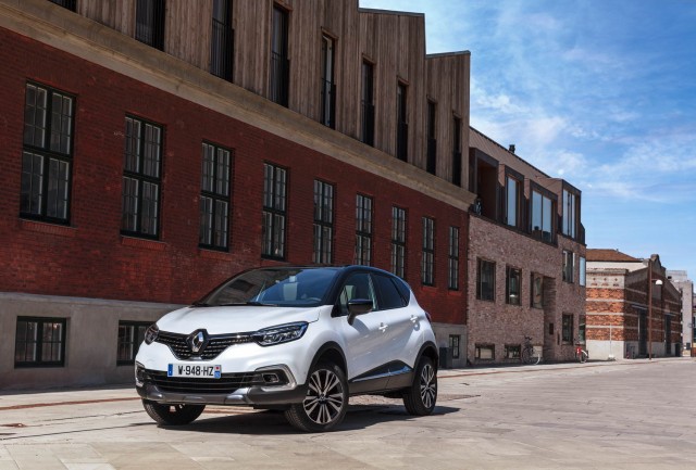 First drive: 2017MY Renault Captur. Image by Renault.