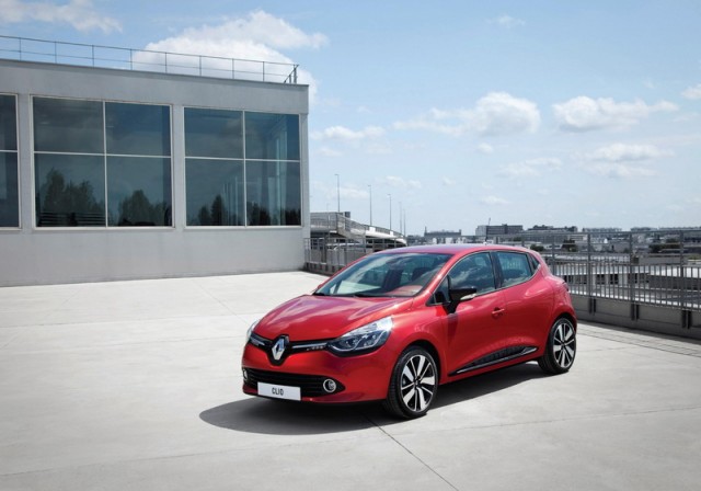 More kit for Renault Clio and Captur. Image by Renault.