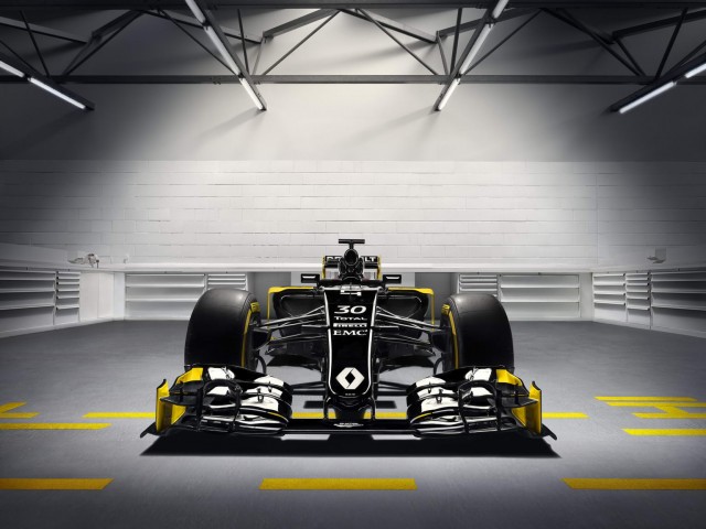 Renault Sport splits into two. Image by Renault.