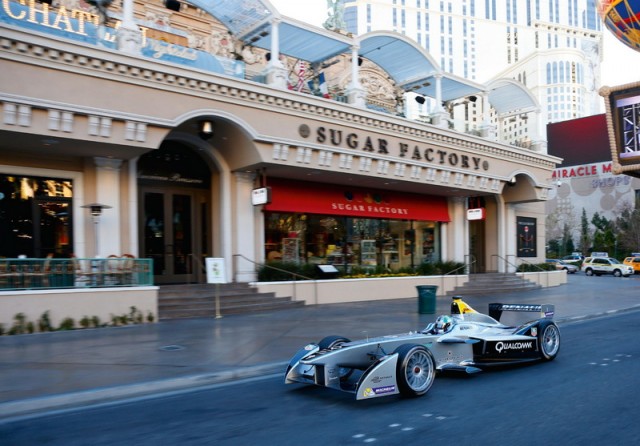 Electric racing Renault in Las Vegas. Image by Renault.