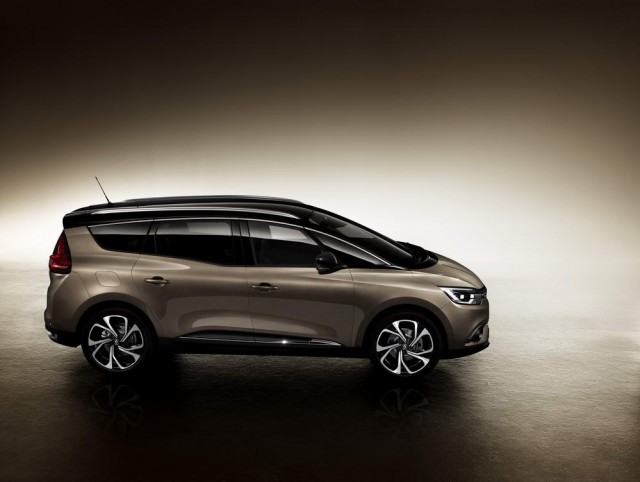 Renault up-scales MPV for new Grand Scenic. Image by Renault.