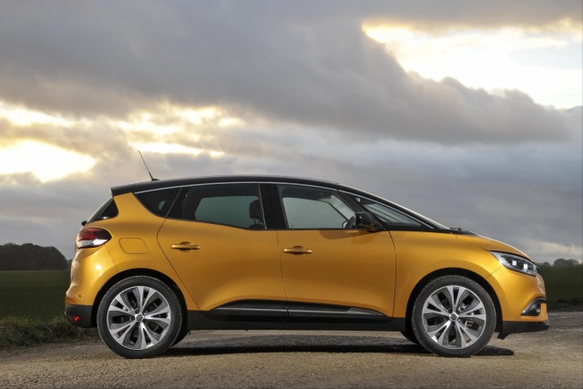 2017 Renault Scenic UK drive. Image by Renault.