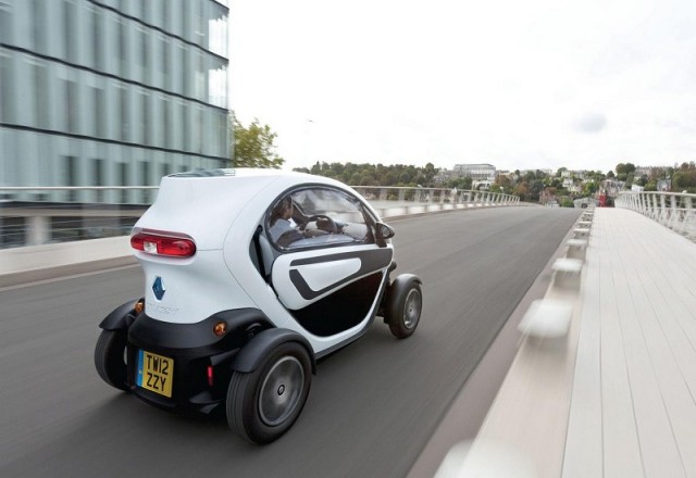 Renault Twizy now with windows! Image by Renault.