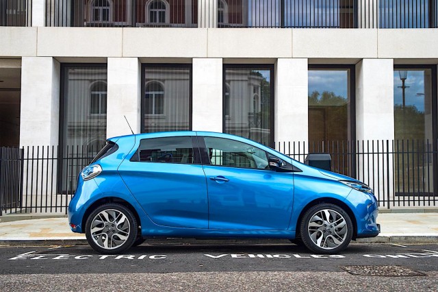 New Renault Zoe goes the distance. Image by Renault.