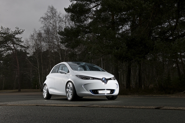 First Drive: Renault Zoe Preview. Image by Renault.
