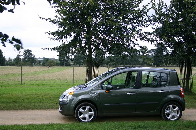 2005 Renault Modus 1.6 16v review. Image by Shane O' Donoghue.