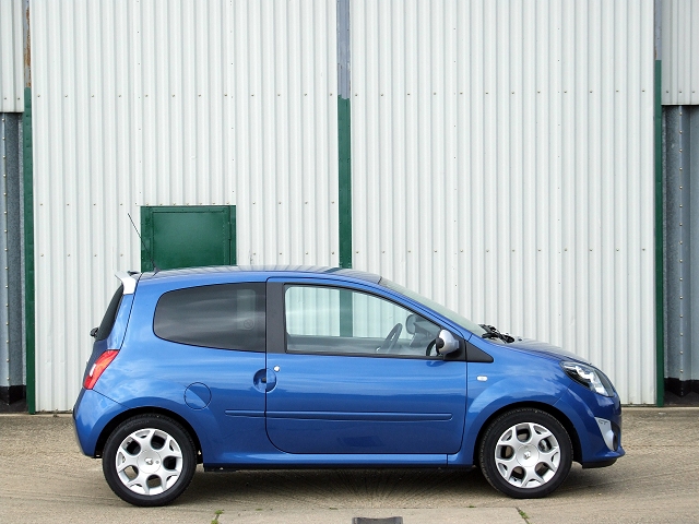 Twingo: cute for GT. Image by Dave Jenkins.