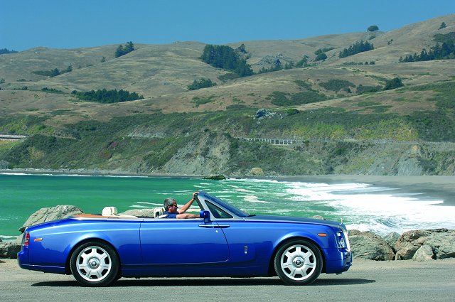 Drophead Rolls debuts in Detroit. Image by Rolls-Royce.