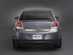 2005 Saturn Aura concept. Image by Saturn.