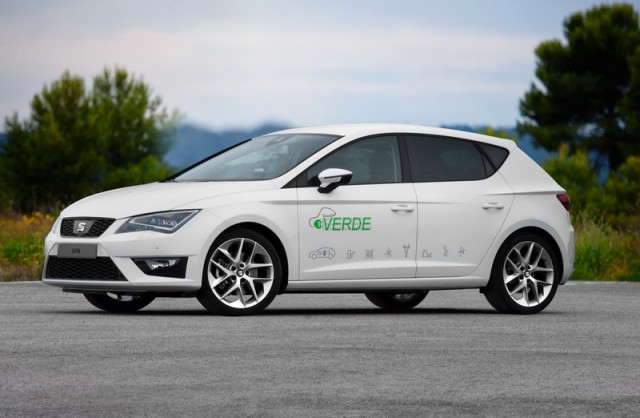 Plug-in hybrid SEAT Leon. Image by SEAT.