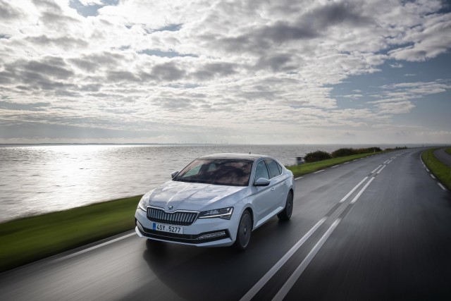 First drive: Skoda Superb iV. Image by Skoda.