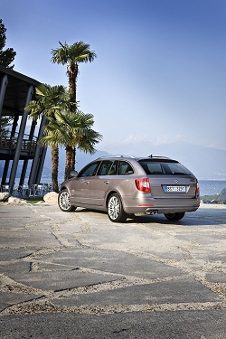 2010 Skoda Superb Estate. Image by Skoda.