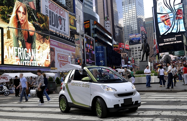First Drive: Smart Fortwo electric drive. Image by Smart.