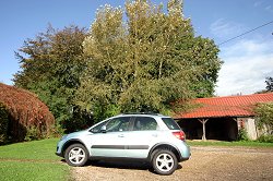 2006 Suzuki SX4. Image by Syd Wall.