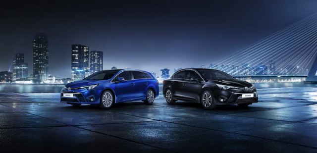 New-look Toyota Avensis gets Geneva debut. Image by Toyota.