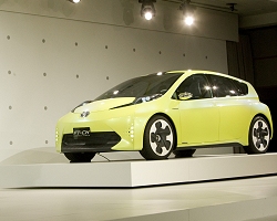 2010 Toyota FT-CH concept. Image by Toyota.