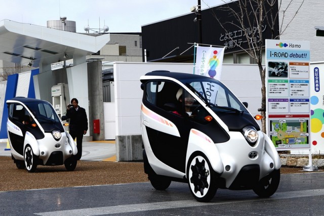 Toyota i-Road becomes reality. Image by Toyota.