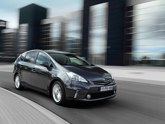 First drive: Toyota Prius+ T4. Image by Toyota.