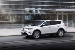 2016 Toyota RAV4 Hybrid. Image by Toyota.