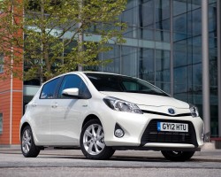 2012 Toyota Yaris Hybrid. Image by Toyota.