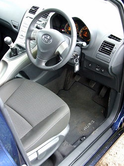 2008 Toyota Auris SR180. Image by Dave Jenkins.