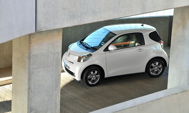 Week at the wheel: Toyota iQ. Image by Toyota.