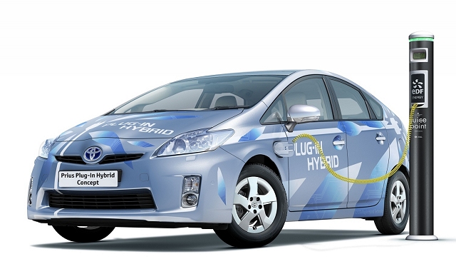 Frankfurt Motor Show: Toyota Prius plug-in. Image by Toyota.