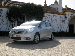 2009 Toyota Verso. Image by Mark Nichol.