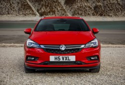 2016 Vauxhall Astra Sports Tourer. Image by Vauxhall.