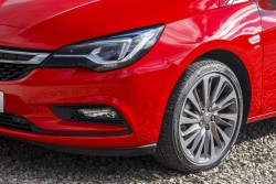 2016 Vauxhall Astra Sports Tourer. Image by Vauxhall.