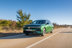 Vauxhall mildly tweaks the Astra family. Image by Vauxhall.