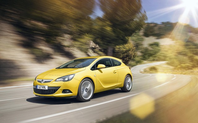 Astra GTC details revealed. Image by Vauxhall.