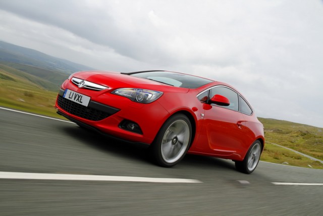 Non-VXR Vauxhall Astra GTC hits 200hp. Image by Vauxhall.