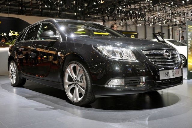 Geneva 2012: Vauxhall Insignia Bi-Turbo. Image by United Pictures.