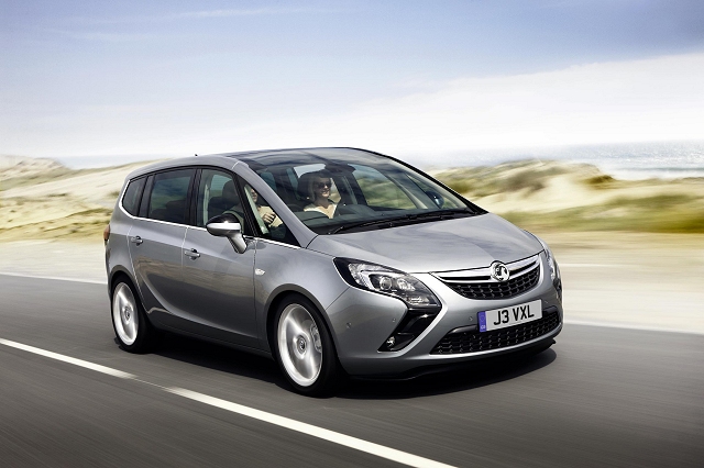 New Vauxhall Zafira revealed. Image by Vauxhall.