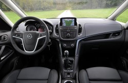 2012 Vauxhall Zafira Tourer. Image by Vauxhall.