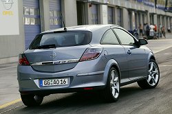 2004 Vauxhall Astra. Image by Vauxhall.