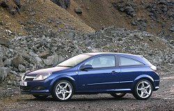 2005 Vauxhall Astra Sport Hatch. Image by Vauxhall. Click here for a larger image. 2005 Vauxhall Astra Sport Hatch. Image by Vauxhall.