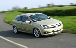 2005 Vauxhall Astra Sport Hatch SRi. Image by Shane O' Donoghue.