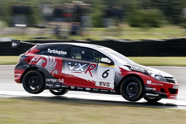 2005 Vauxhall Astra BTCC. Image by Vauxhall.