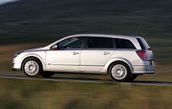 2004 Vauxhall Astra Sport Hatch with Panorama windscreen. Image by Vauxhall.
