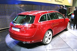 2009 Vauxhall Insignia Sports Tourer. Image by United Pictures.